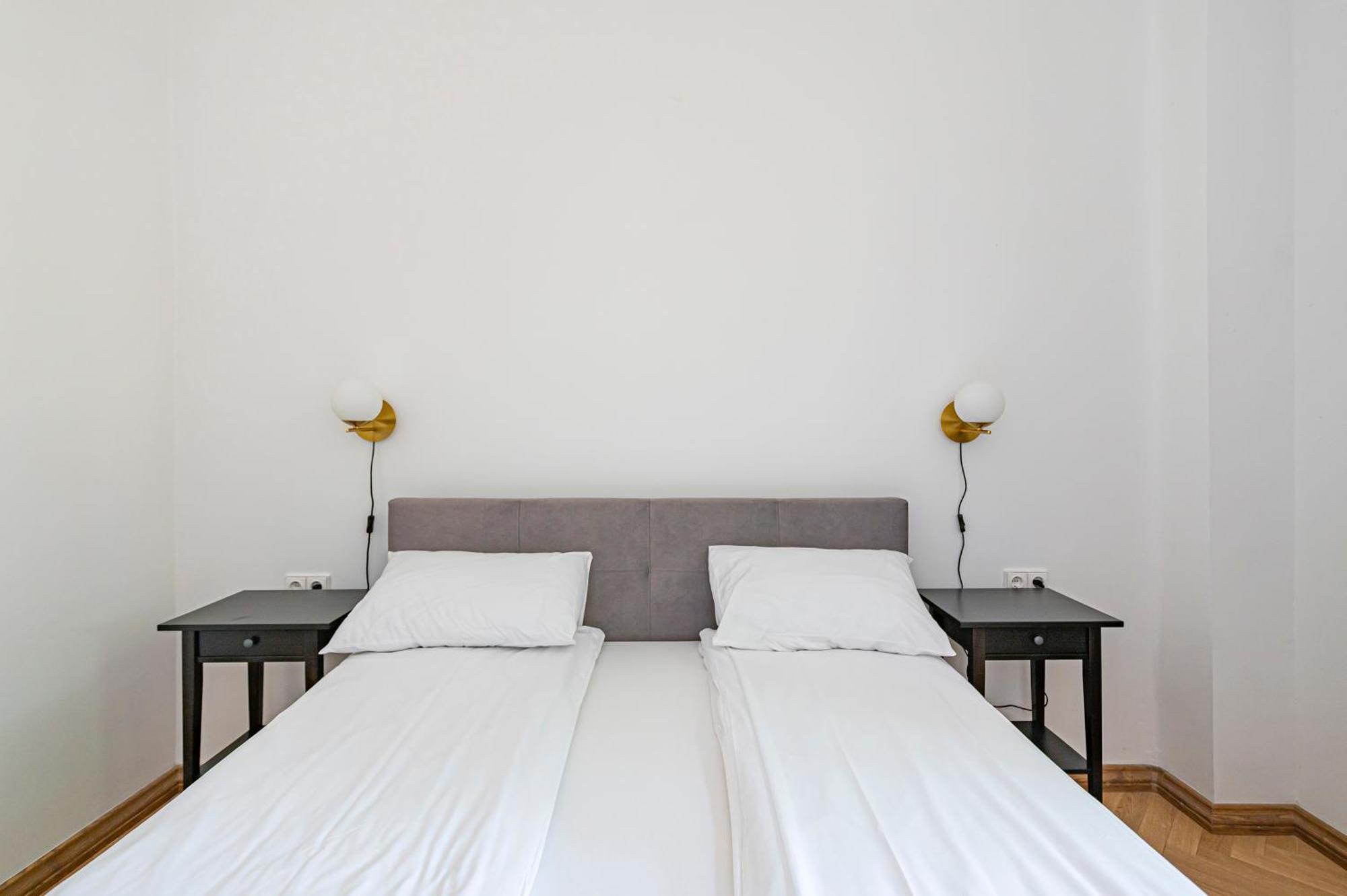 Park Avenue Apartments By Hostlovers Kaunas Bagian luar foto
